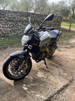 Aprilia Shiver 750
