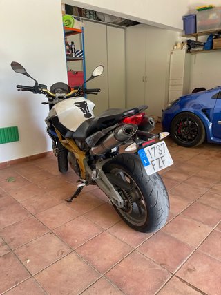 Aprilia Shiver 750
