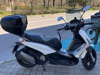 Piaggio Beverly 350