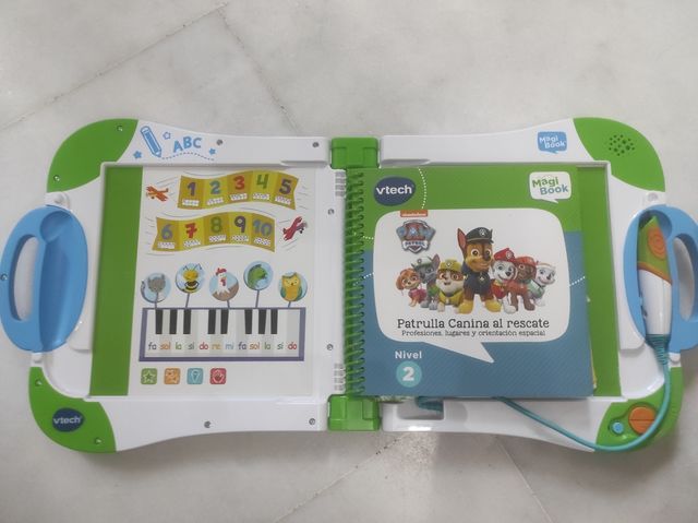 MAGIBOOK VTECH con 2 libros