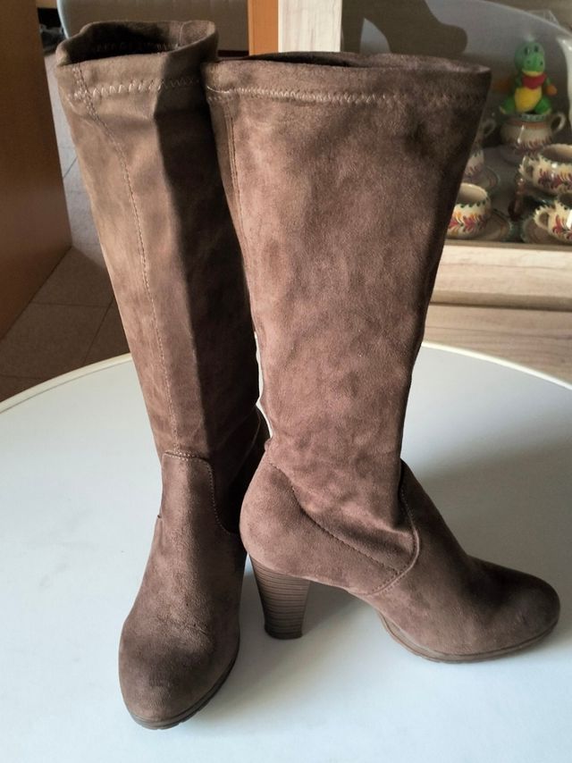 Botas altas marrones