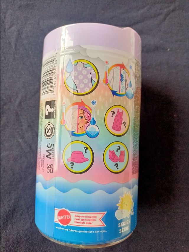 BARBIE COLOR REVEAL LLUVIA Y BRILLOS