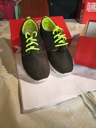Zapatos de niño