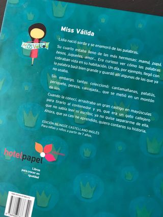 Album ilustrado Miss Valida