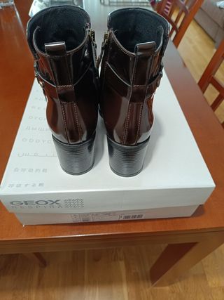 Botines Geox chica