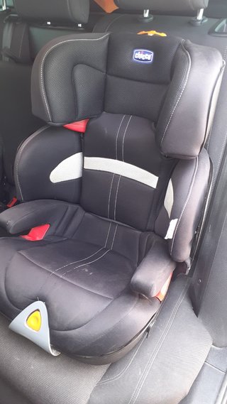 Sillita coche Chicco Oasys 2-3