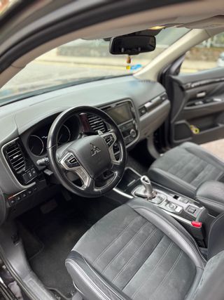 Mitsubishi Outlander 2018