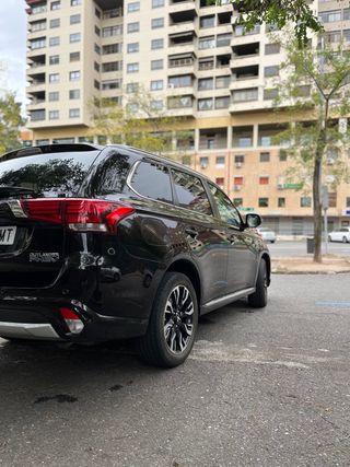 Mitsubishi Outlander 2018