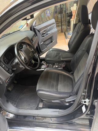 Mitsubishi Outlander 2018