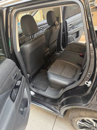 Mitsubishi Outlander 2018