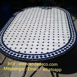 Tavolo in mosaico artigianale