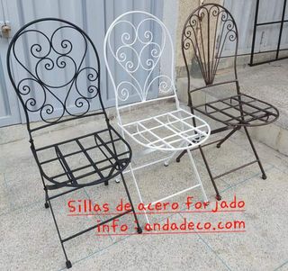 Tavolo in mosaico artigianale