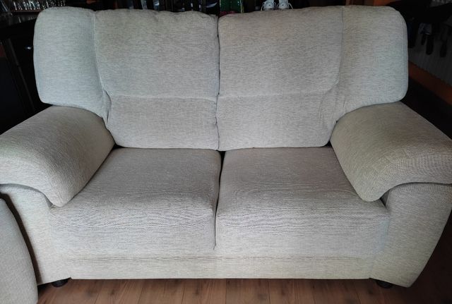 Sofa de 2 plazas