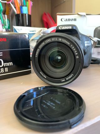 Kit cámara Canon EOS 600D 18-135 + 50 mm
