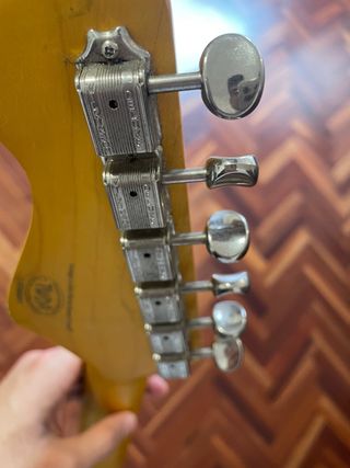 Vintage v6 icon guitarra