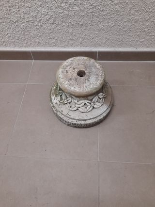 Tiesto de Jardin  o Peana para Sombrilla