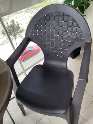 Mesa y sillas de balcón/jardín