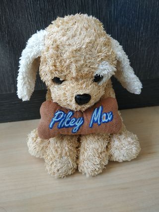 Perro de peluche