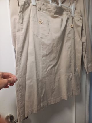 Traje chaqueta con falda crudo prenatal