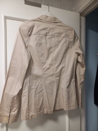 Traje chaqueta con falda crudo prenatal