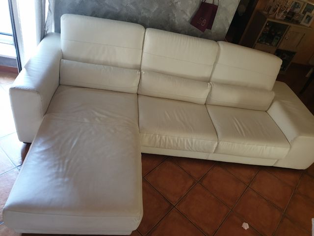 Divano in vera pelle