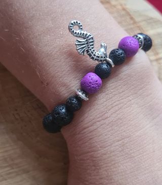 Pulsera abalorios y piedras de lava
