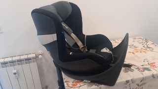 Silla coche niño o bebe marca sibex.