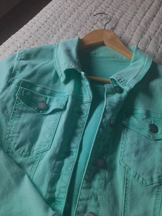 Chaqueta vaquera elastica