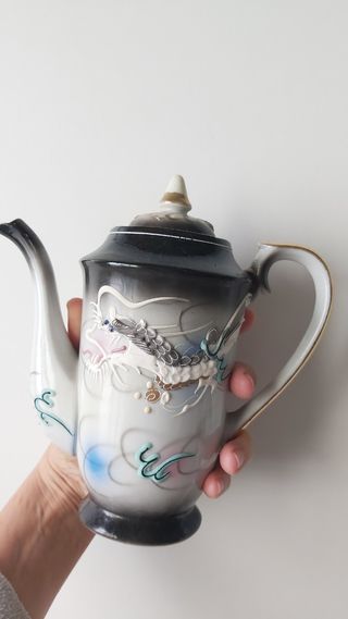 Set da tè giapponese antico, 4 tazze e 4 piatti