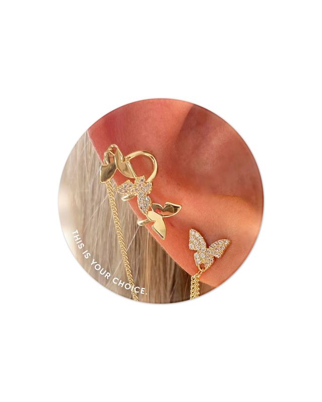 Ear Cuff de Mariposas 18k Gold Fashion de segunda mano por 70 EUR en Barcelona en WALLAPOP