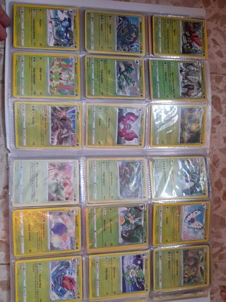 Cartas pokemon y álbum