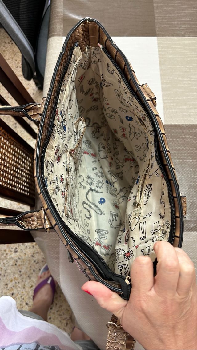 Bolso tote WKR estampado muñecas