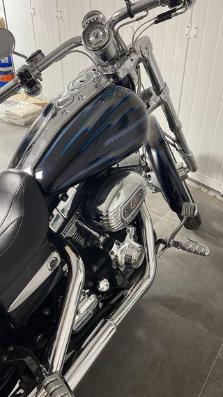 Harley Davidson Dyna CVO 2007
