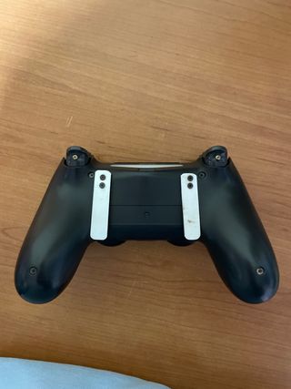 Play Station 4 / PS4