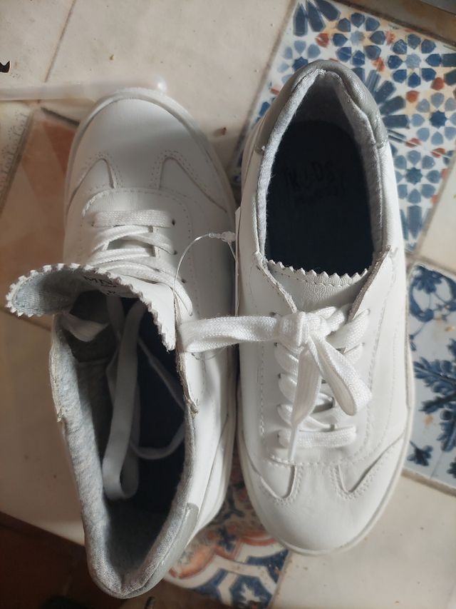 Bambas MNG piel Talla 32