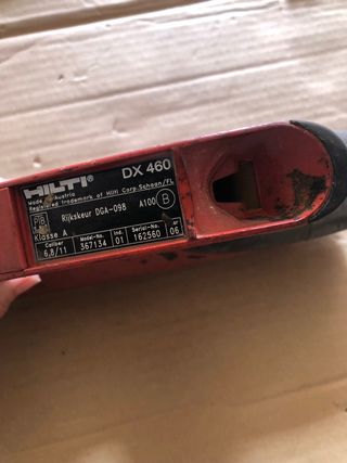 clavadora hilti DX460