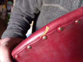 Butaca pequeña roja