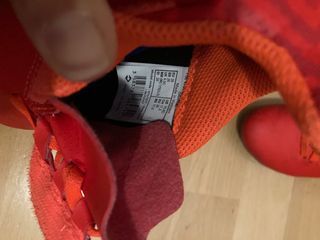 botas de tacos futbol talla 28