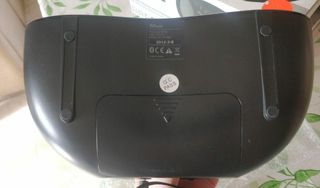 Altavoz Trust portátil con bluetooth