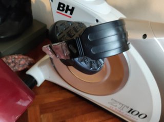 Bicicleta estática BH ZT 100