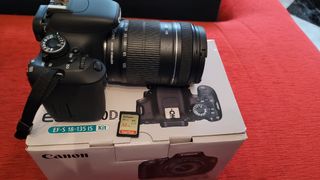 Camara reflex Canon 600D