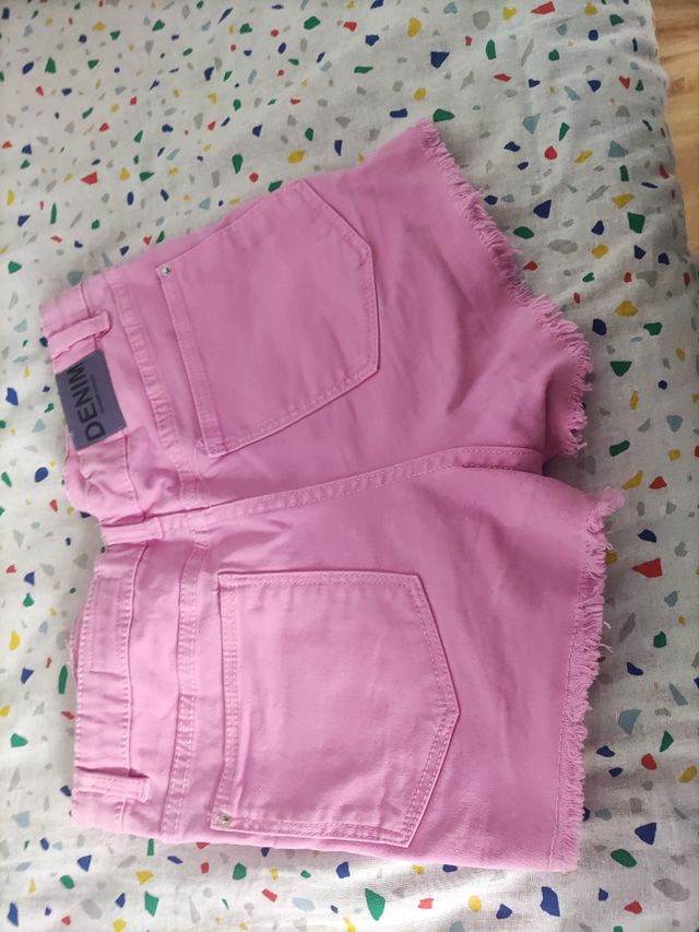 Pantalón corto elástico niña