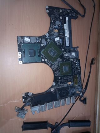 Placa base macbook pro 5,1 A1286 2008