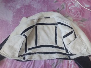 Chaqueta de cuero i por dentro de pelo