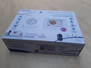 Vigilabebes multifuncional.