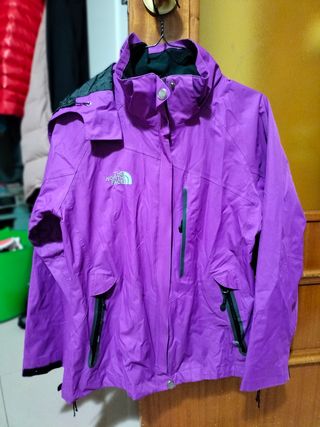 Chubasquero northface