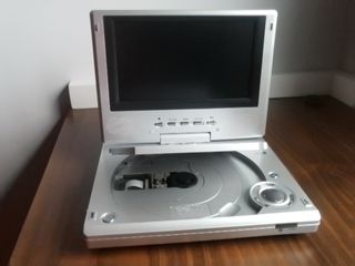 Dvd video portable Miyota 7 pulgadas