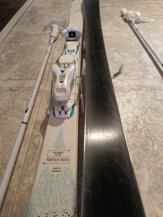 Esquís con fijaciones mujer wedze + bastones+ fund