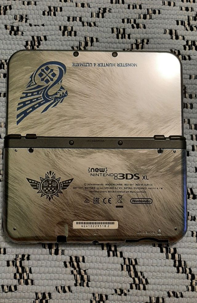 Consola New 3DS XL Edición Monster Hunter