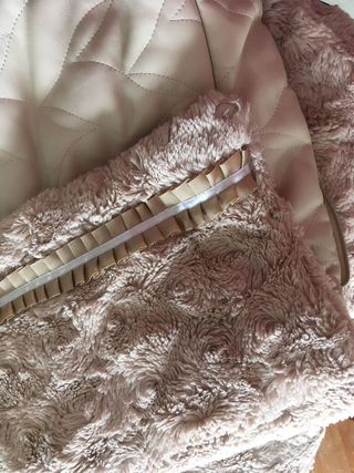 SACO PARA SILLA BEBÉ POLIPIEL BEIGE D ROSY FUENTES